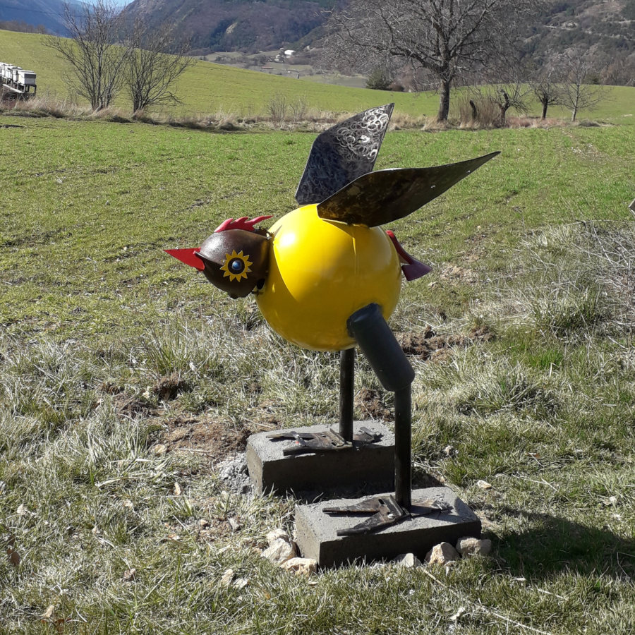 Sculpture Pioupiou du Bestiaire d'En Fer