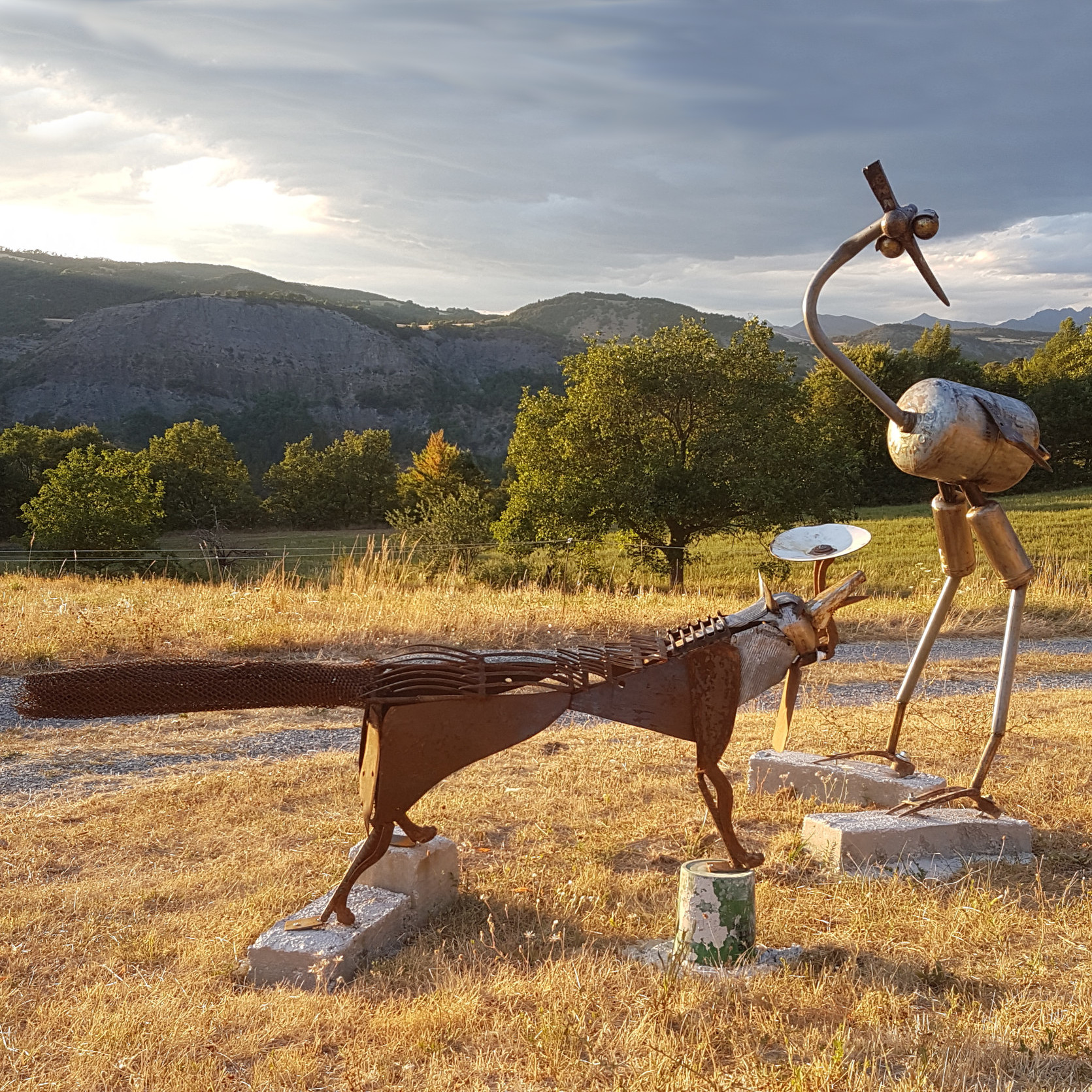 Sculpture Le Renard et la Cigogne du Bestiaire d'En Fer